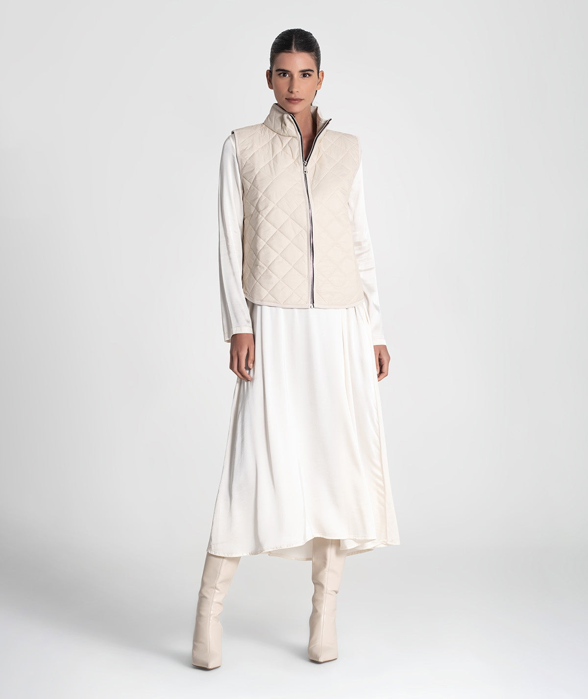 CHALECO ACOLCHADO MARFIL