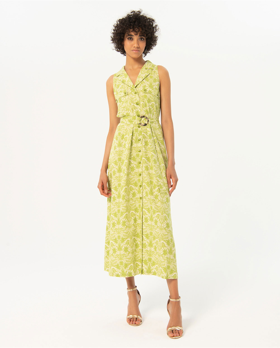 ROBE TIKU