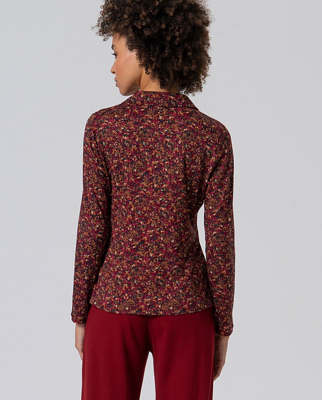BLUSA IRON