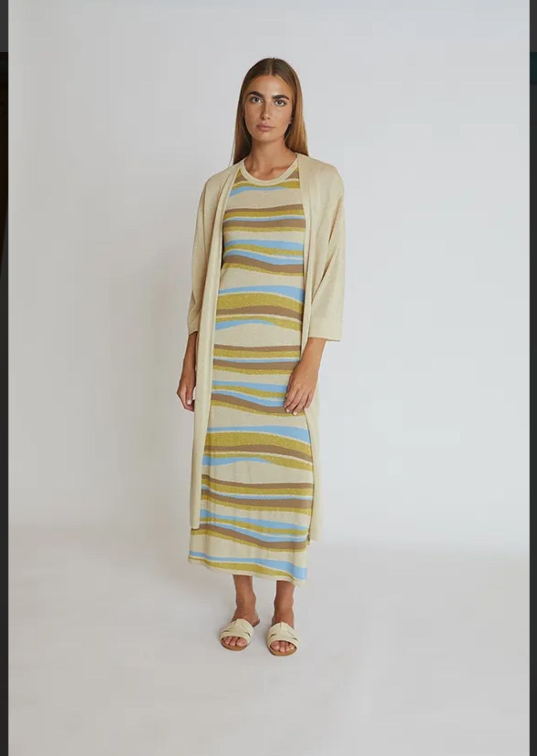 ROBE VAGUE