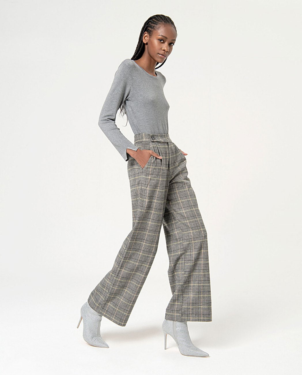 PANTALONI NECU