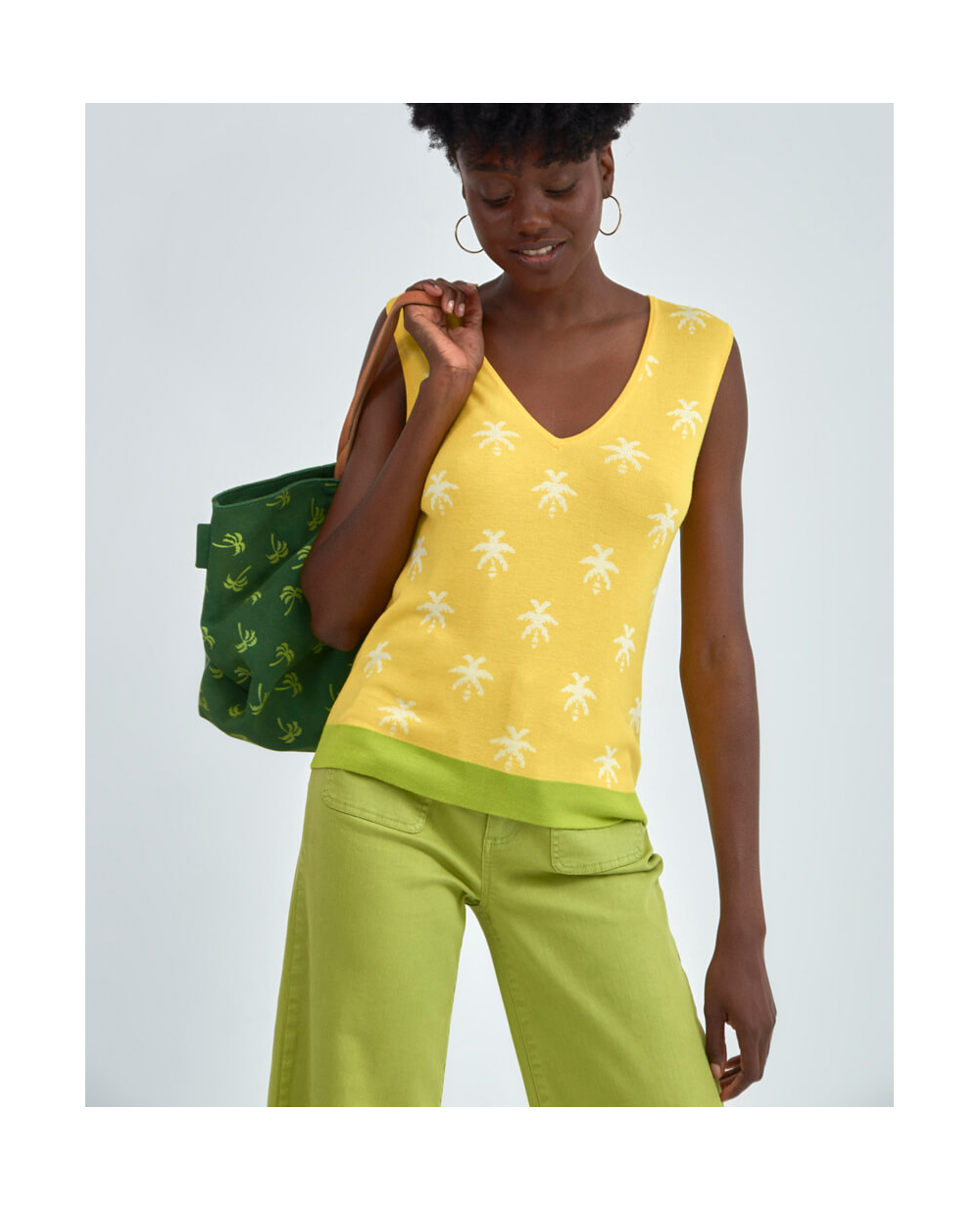 Top de malha amarelo