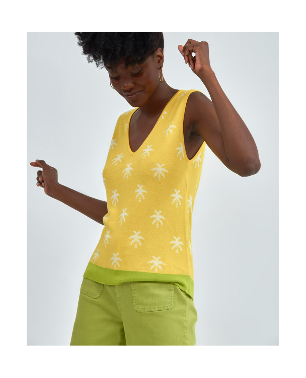 Top de malha amarelo