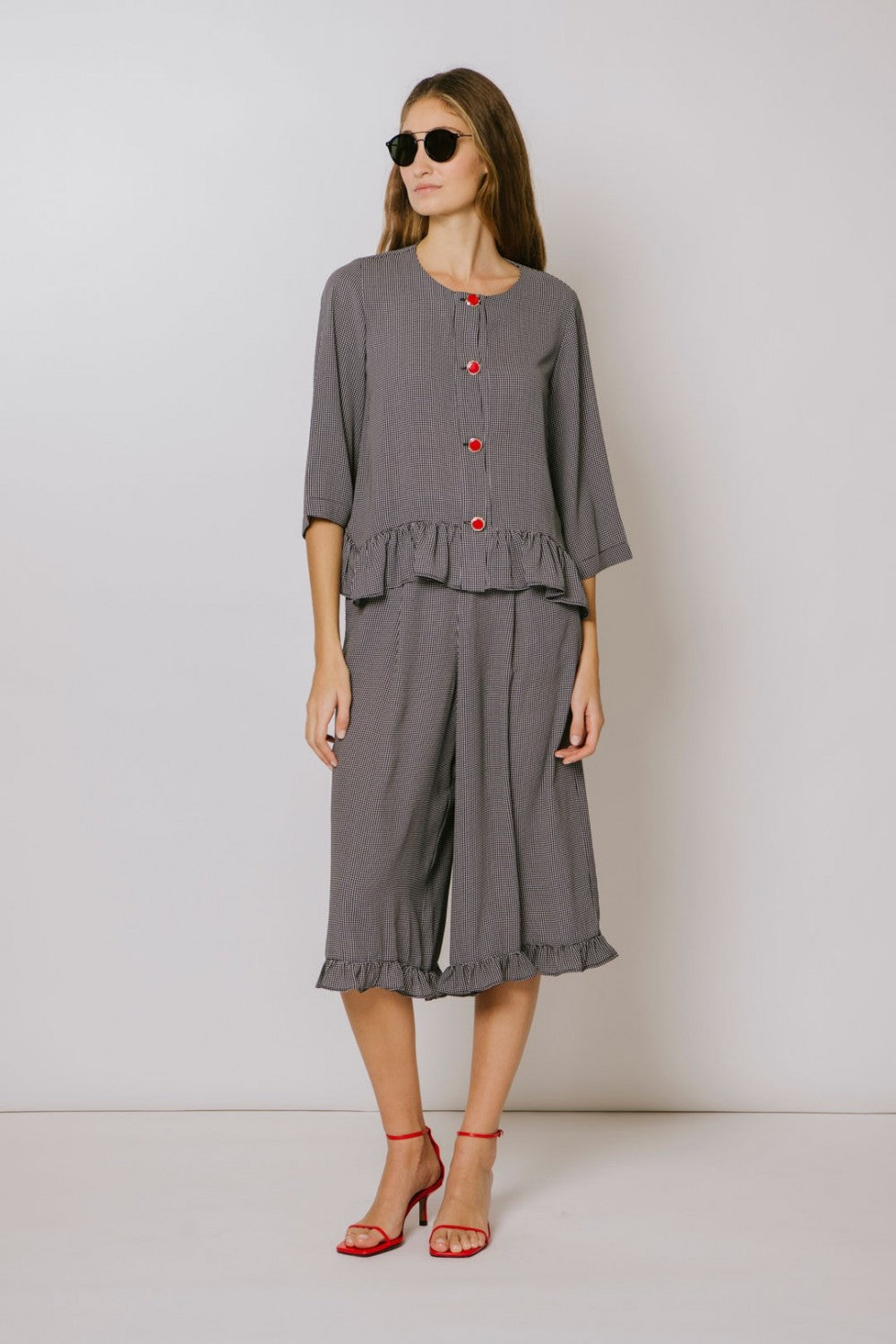 Chaqueta vichy con volante - Plano general