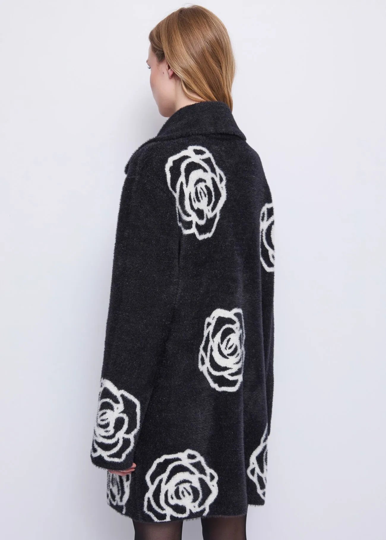 ROSES COAT