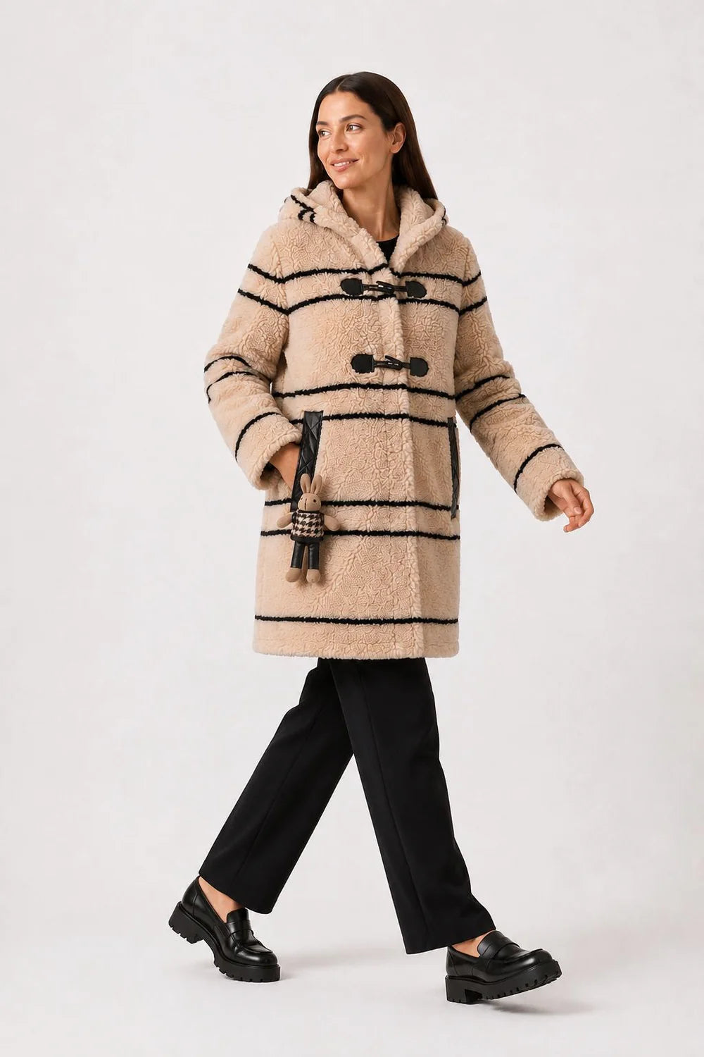 MANTEAU EN FOURRURE DE CIRENE