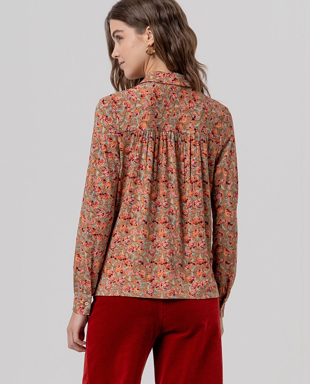 CAMISA CAPE