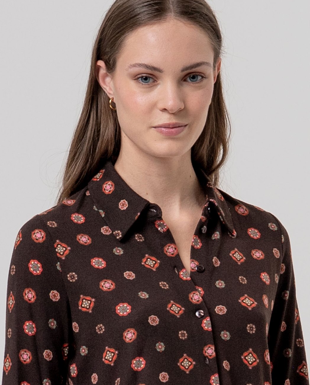 CHEMISE DE COSTUME
