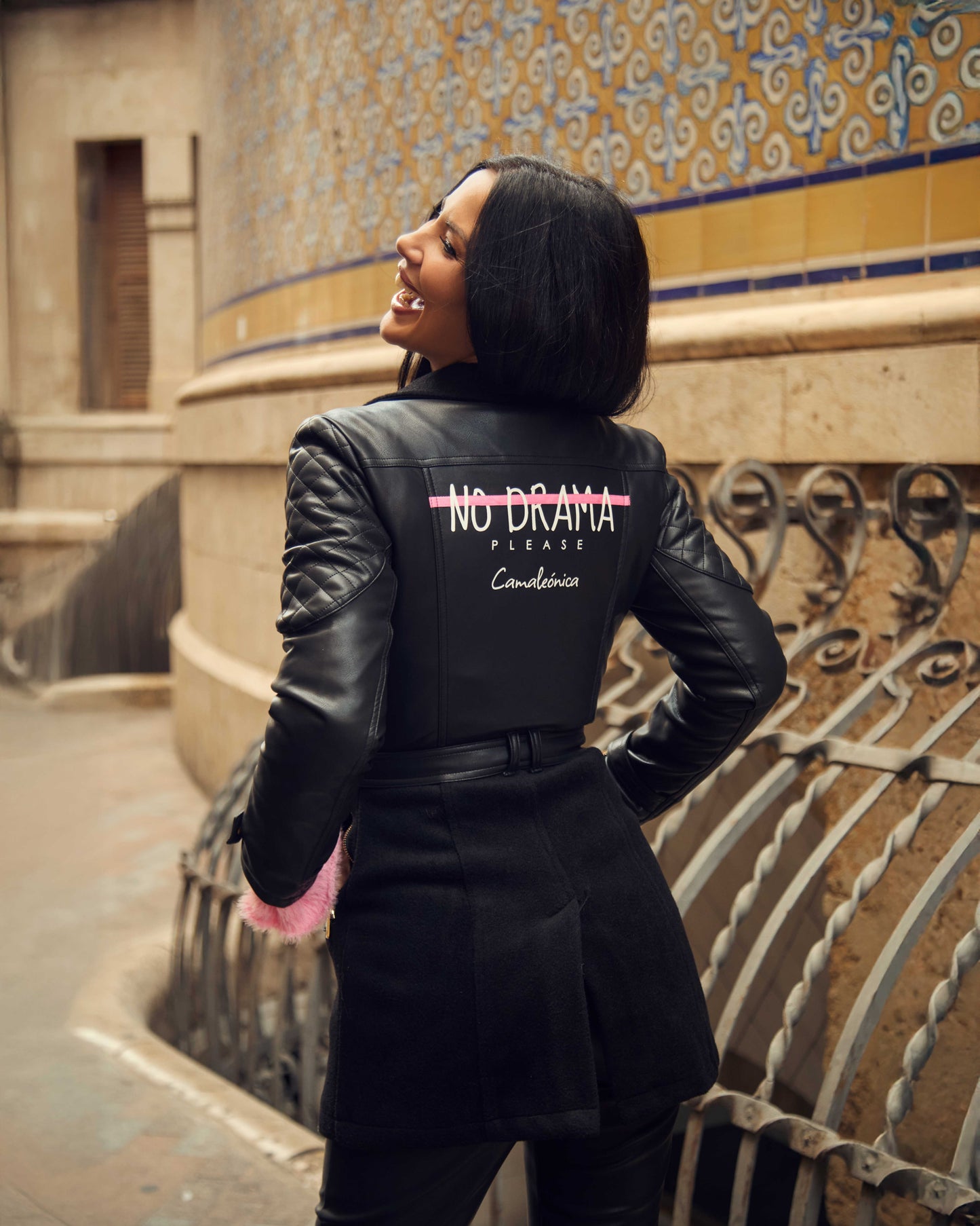 ABRIGO HELECHO CAMALEÓNICA