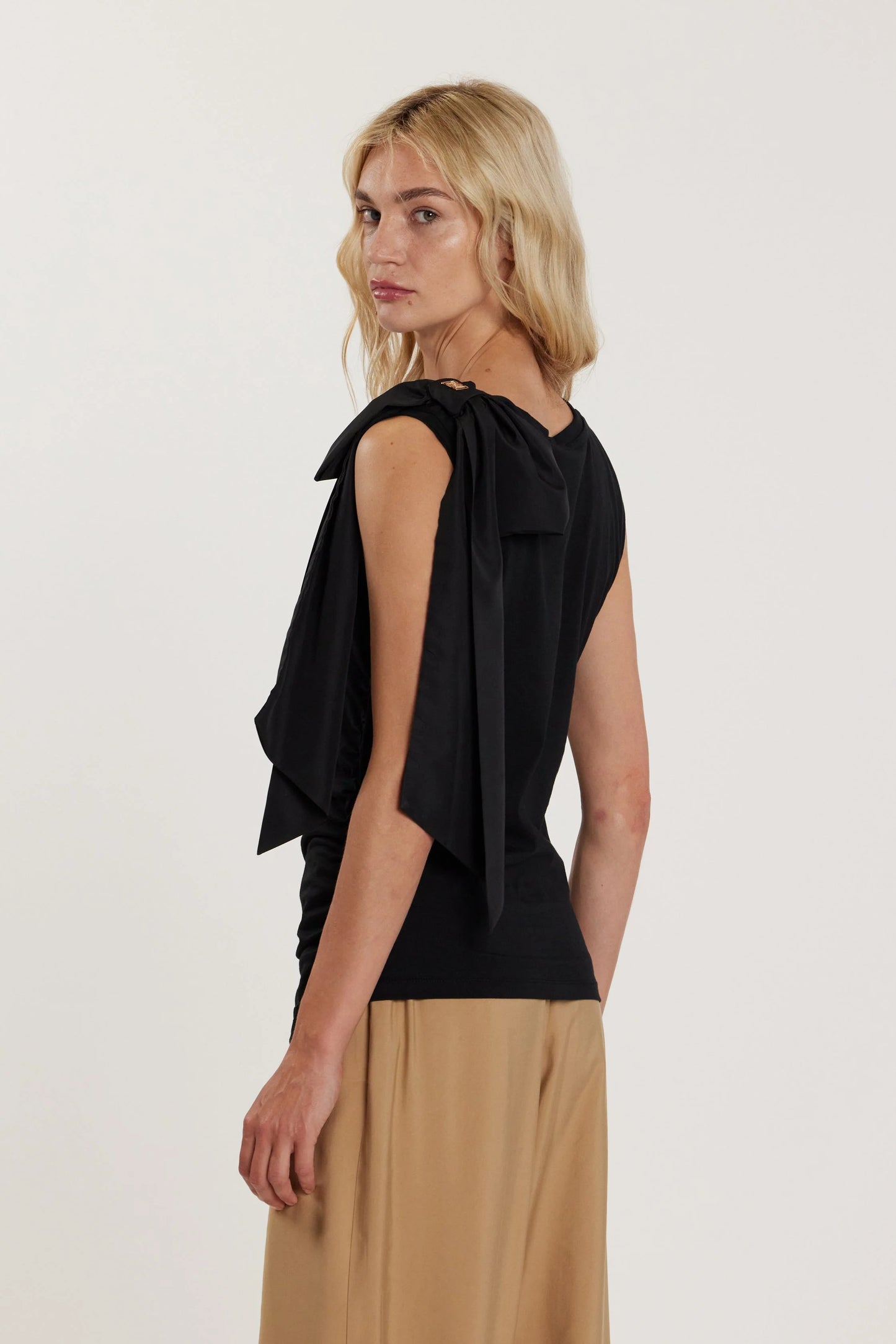 CAMISETA AIMME NEGRA