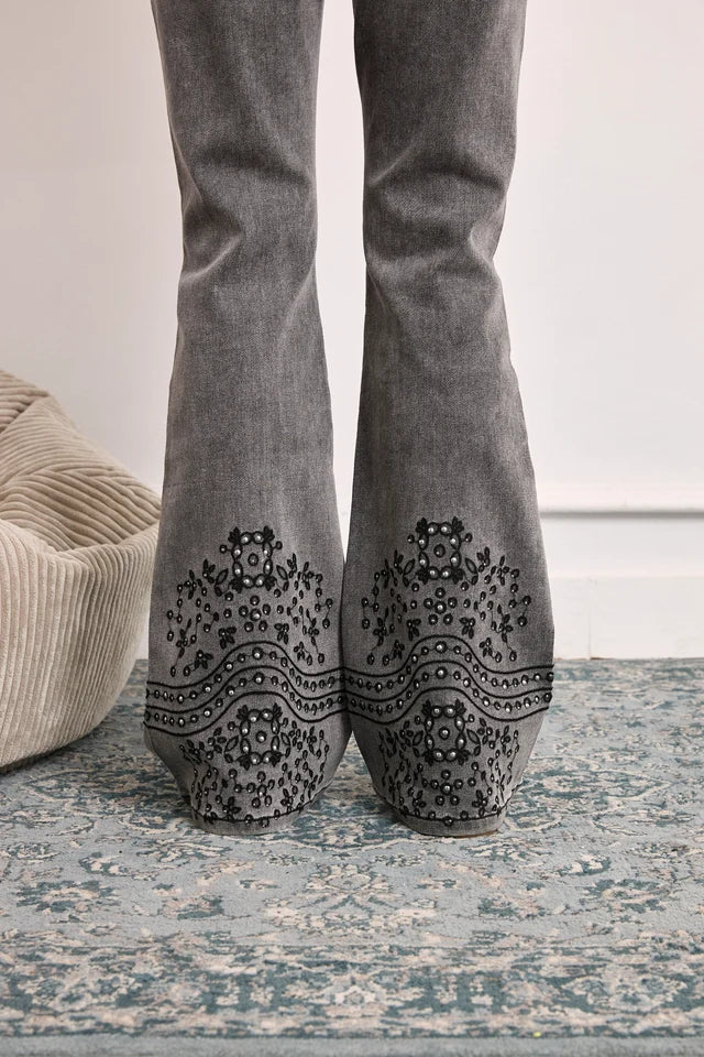 PANTALÓN TRESKA