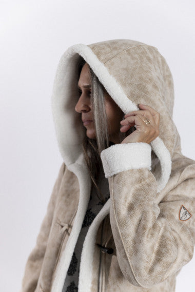 EGUSKI BEIGE COAT