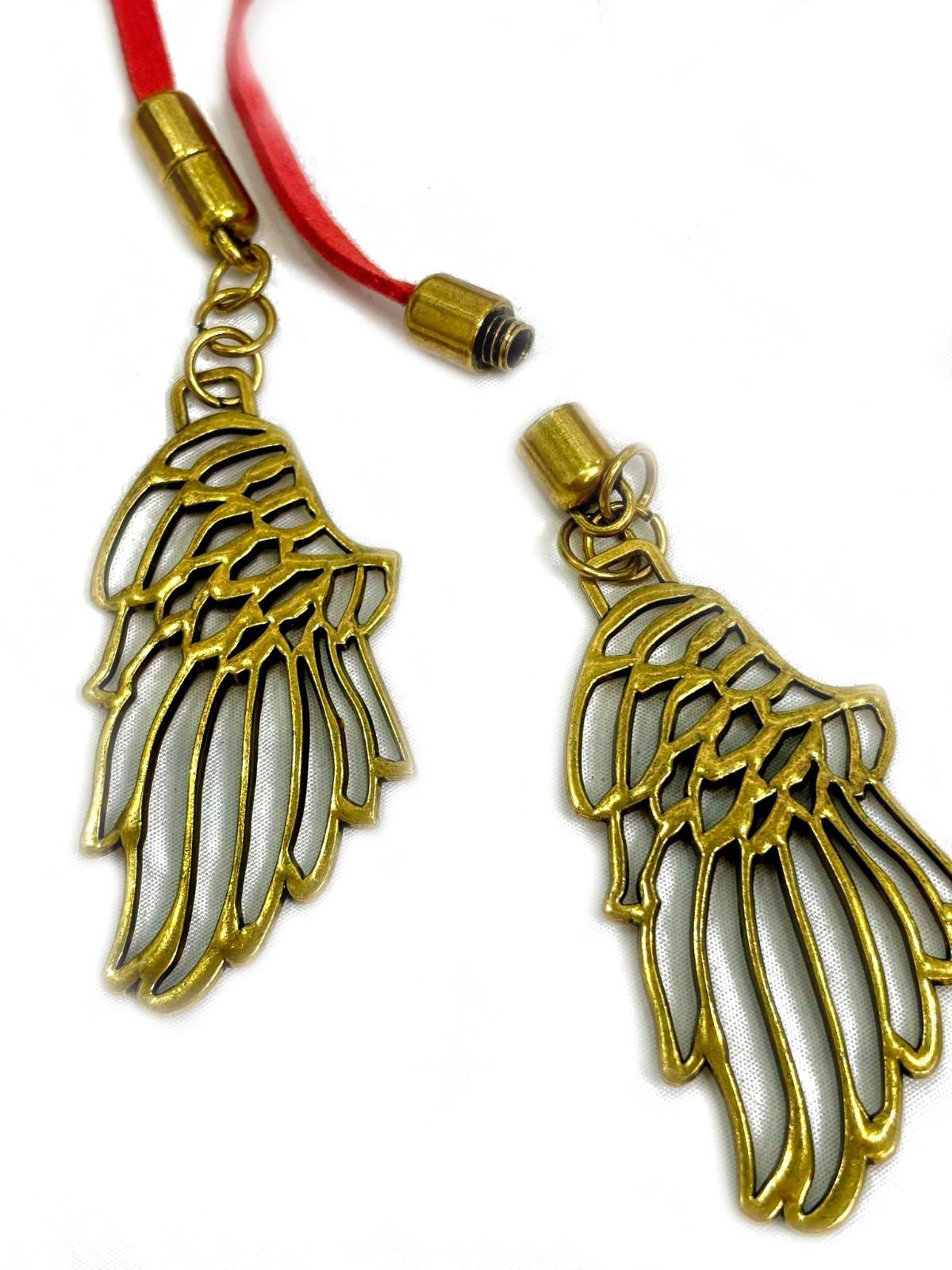 CHAMELEON CREAM WINGS NECKLACE PACK